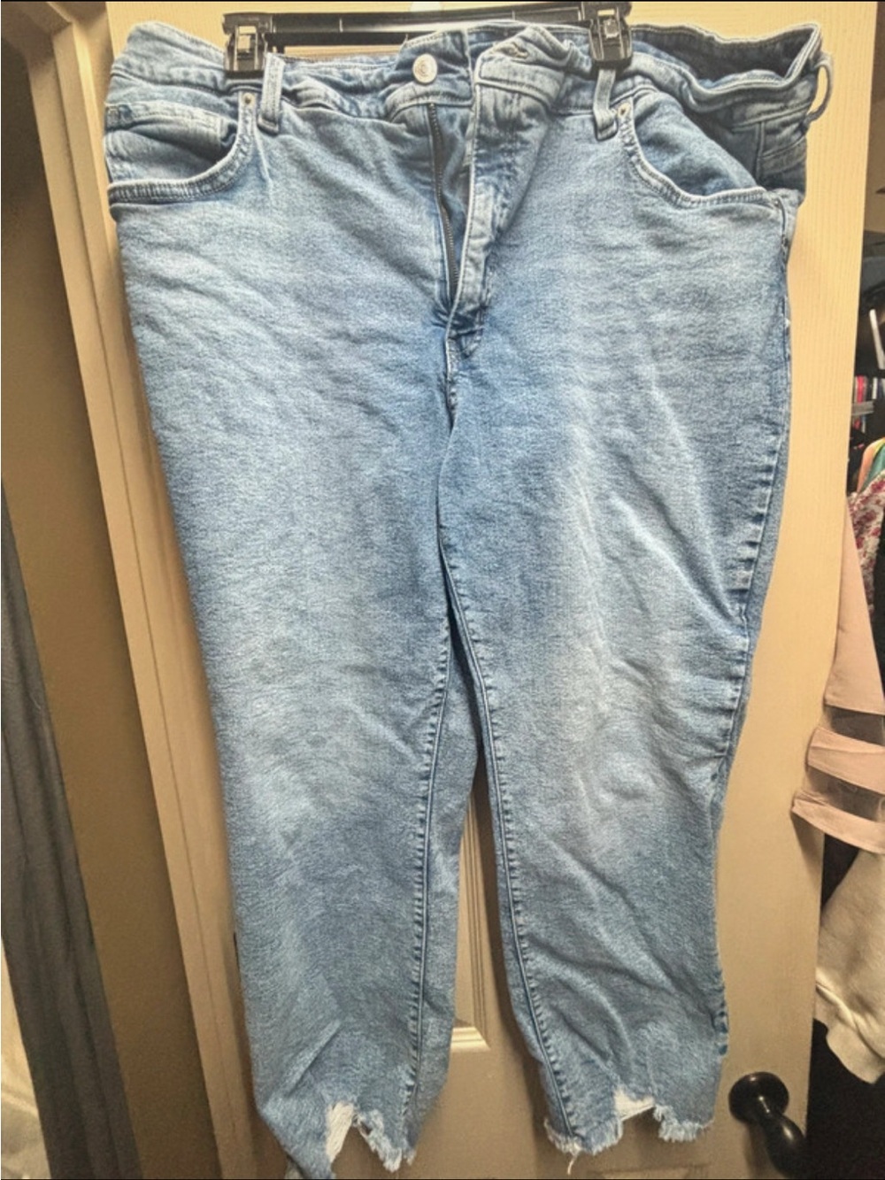 Classic High-Waist Light Blue Women’s Jeans